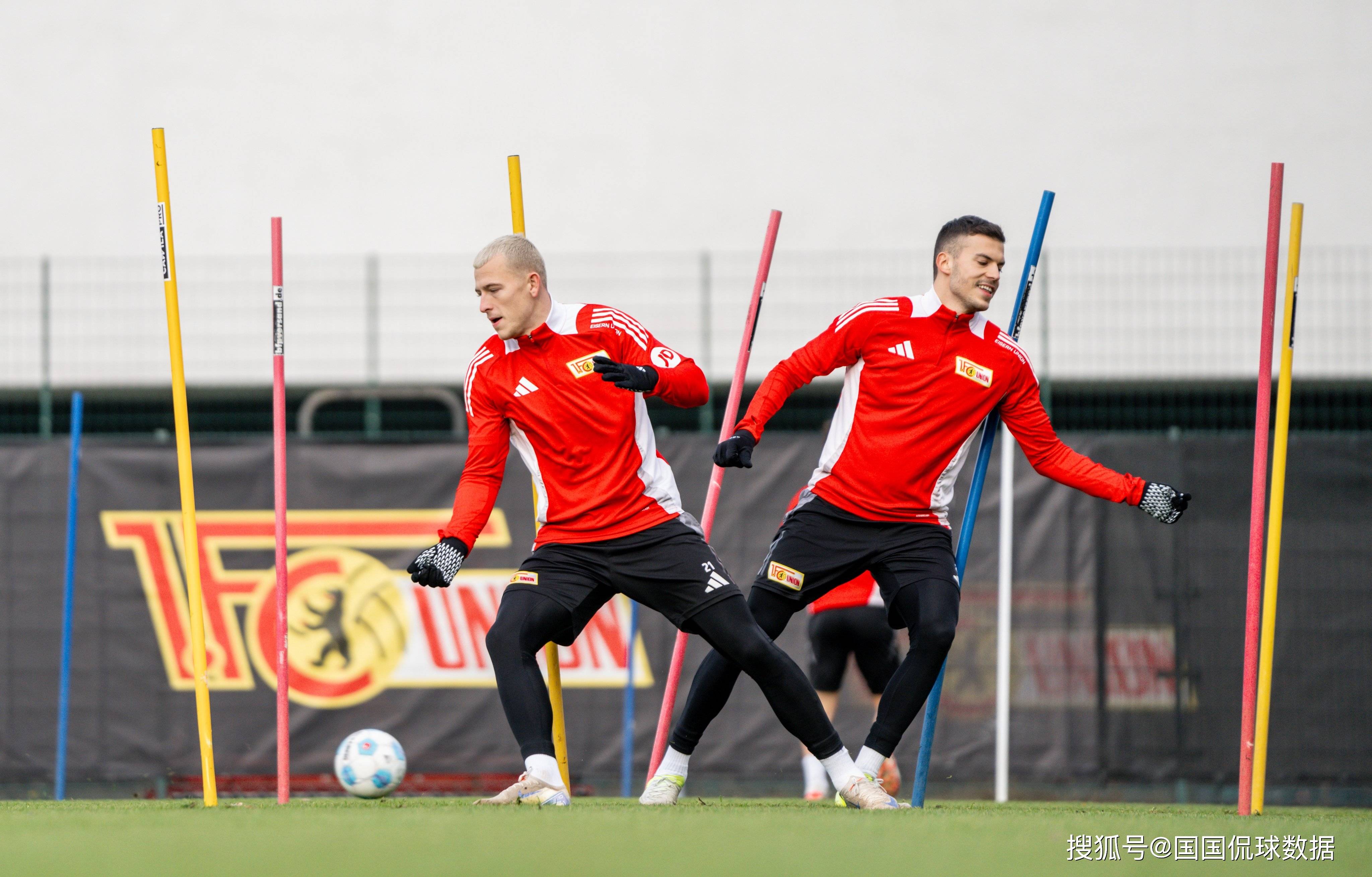 爱游戏入口-冲刺阶段尤文图斯单刀错失赛后广州队调整名单以备欧冠，这操作让人直呼：斯图加特今晨内部沟通的简单介绍