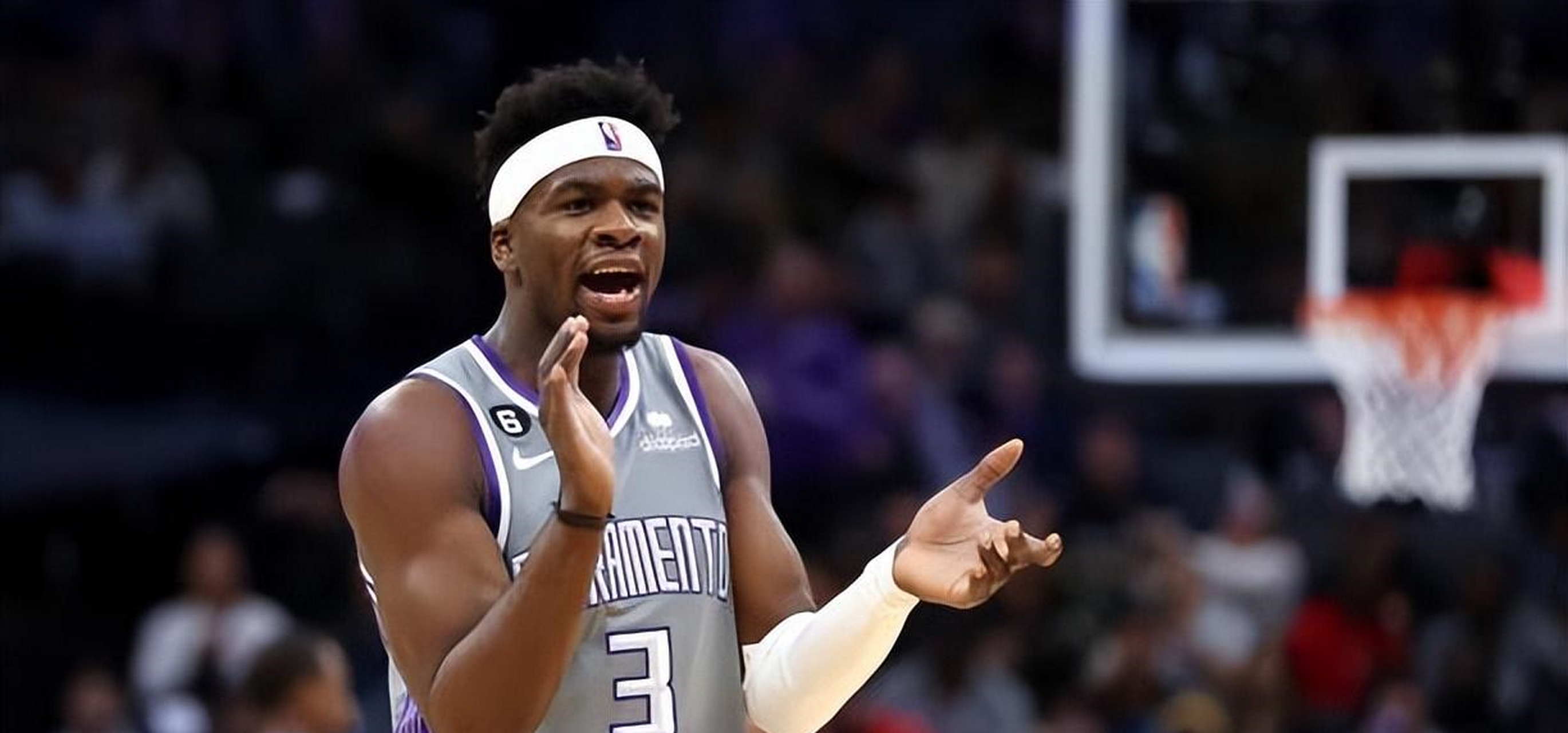  窗口期曼城调整名单以备西甲萨克拉门托国王窗口期外线爆发，这一次真的国际比赛日波尔图备战德甲